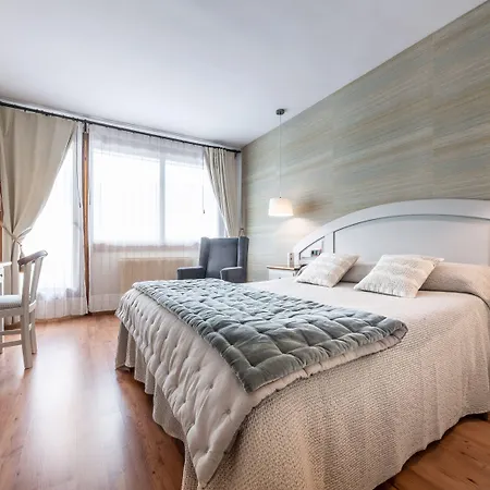 De Montana El Mirador * Broto