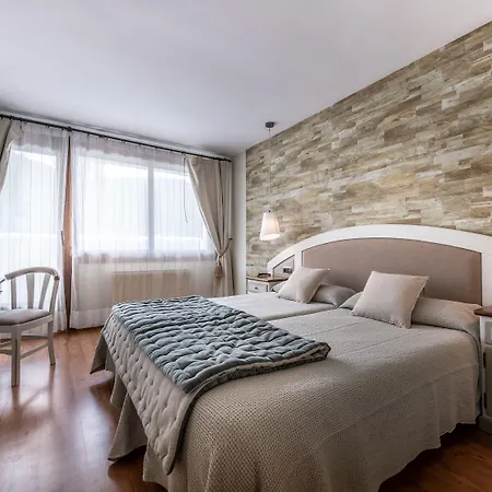 De Montana El Mirador מלון *