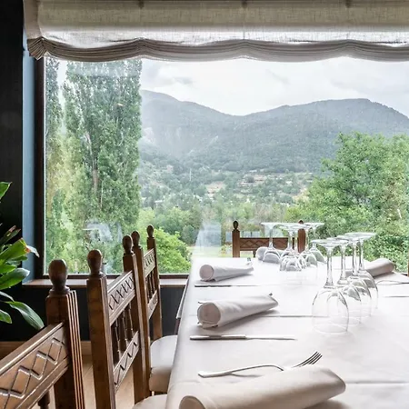 De Montana El Mirador * Broto