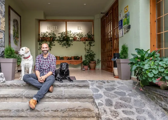 De Montana El Mirador Hotell *