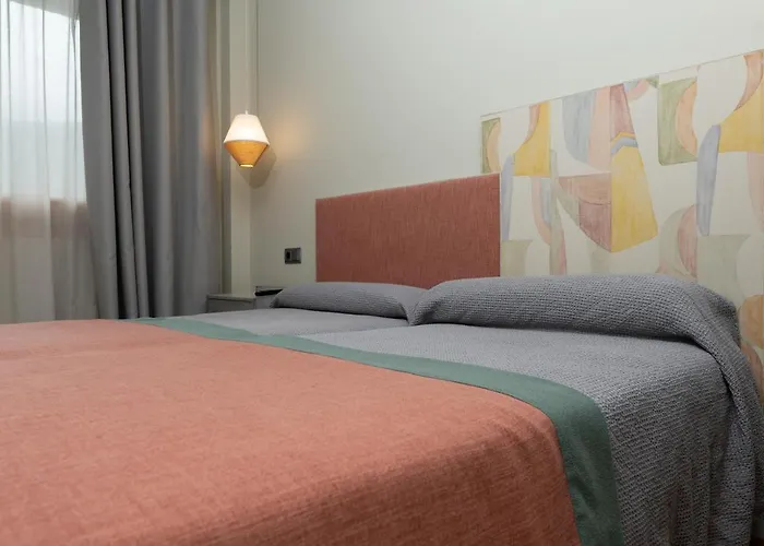 De Montana El Mirador Hotell Broto