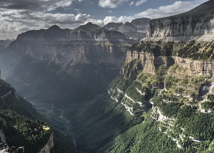 De Montana El Mirador Broto