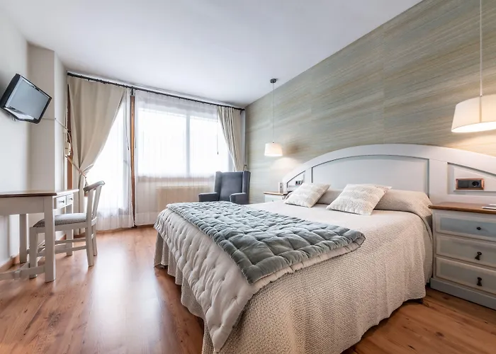 De Montana El Mirador * Broto